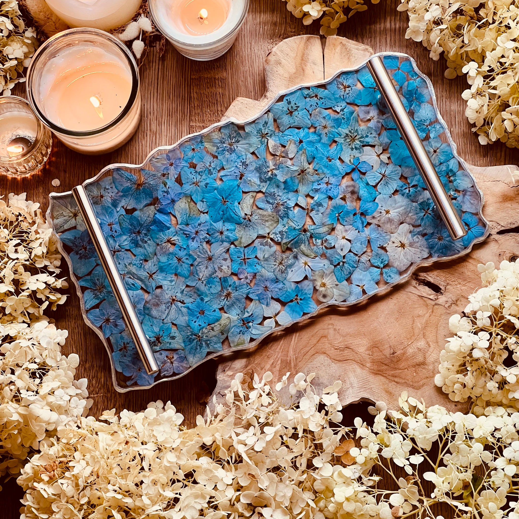 Resin tray with blue hydrangeas and silver details