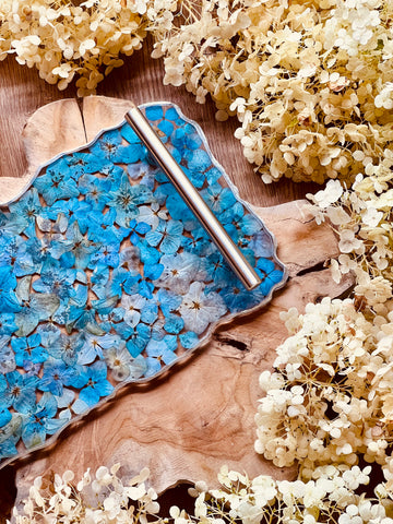 Resin tray with blue hydrangeas and silver details